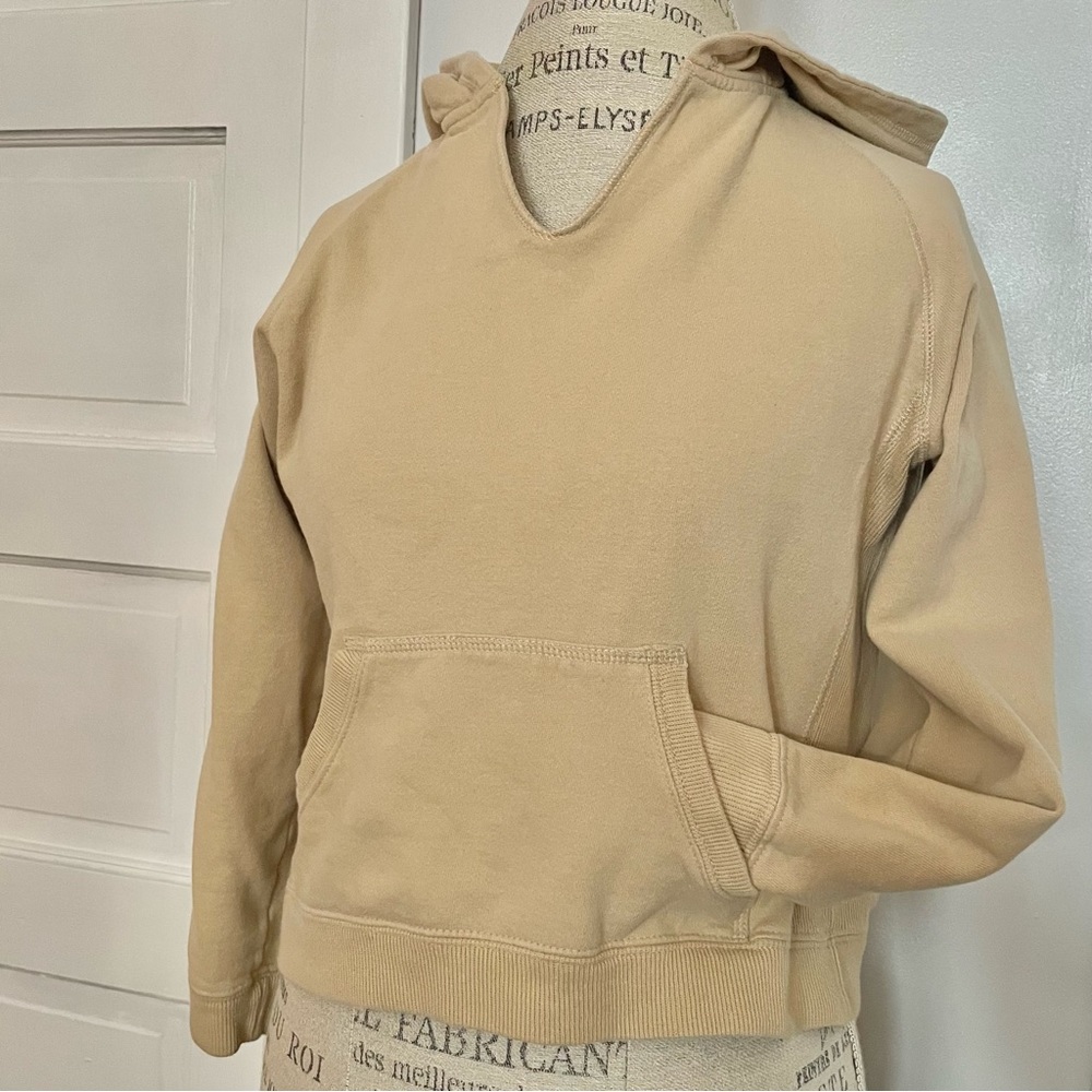 Gloria Vanderbilt Sport butterscotch tan sand hoodie sweatshirt